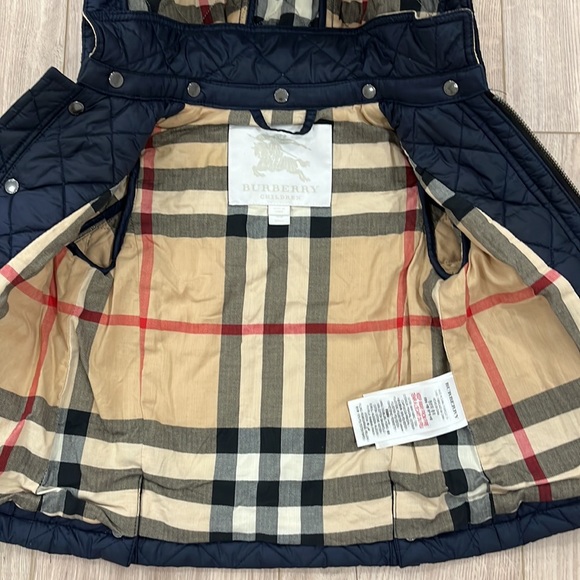 AUTHENTIC BURBERRY KIDS UNISEX JACKET REMOVABLE HOODIE 12M - Picture 5 of 11